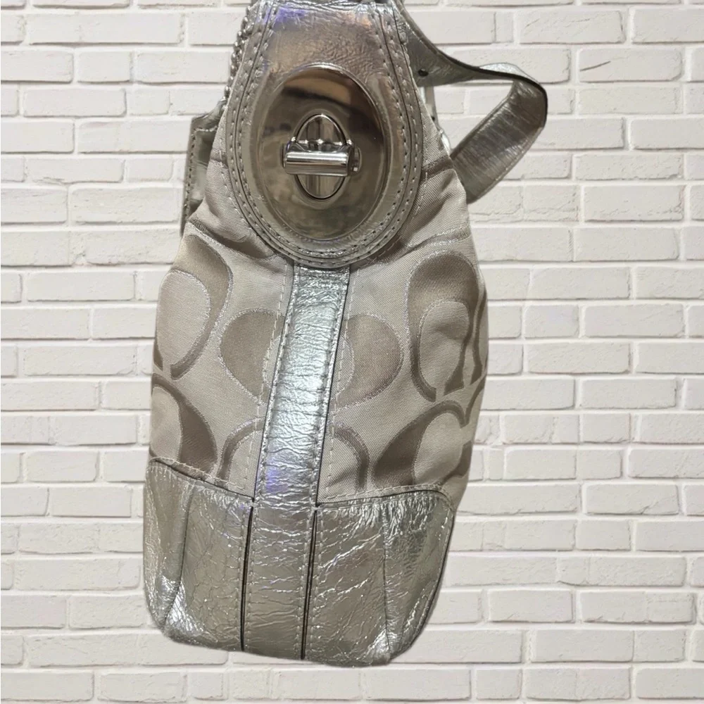 Coach Signature Metallic Silver Hobo Shoulder Bag Purse B1225-15731 Pink Lining - Picture 3 of 14